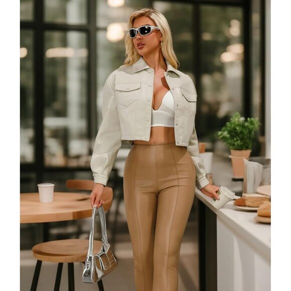 🆕Women Beige Cropped Moto Biker Short Comfortable Faux Leather Fashion Jacket - Picture 3 of 8